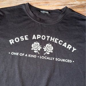 Rose Apothecary T-shirt from Schitts Creek.